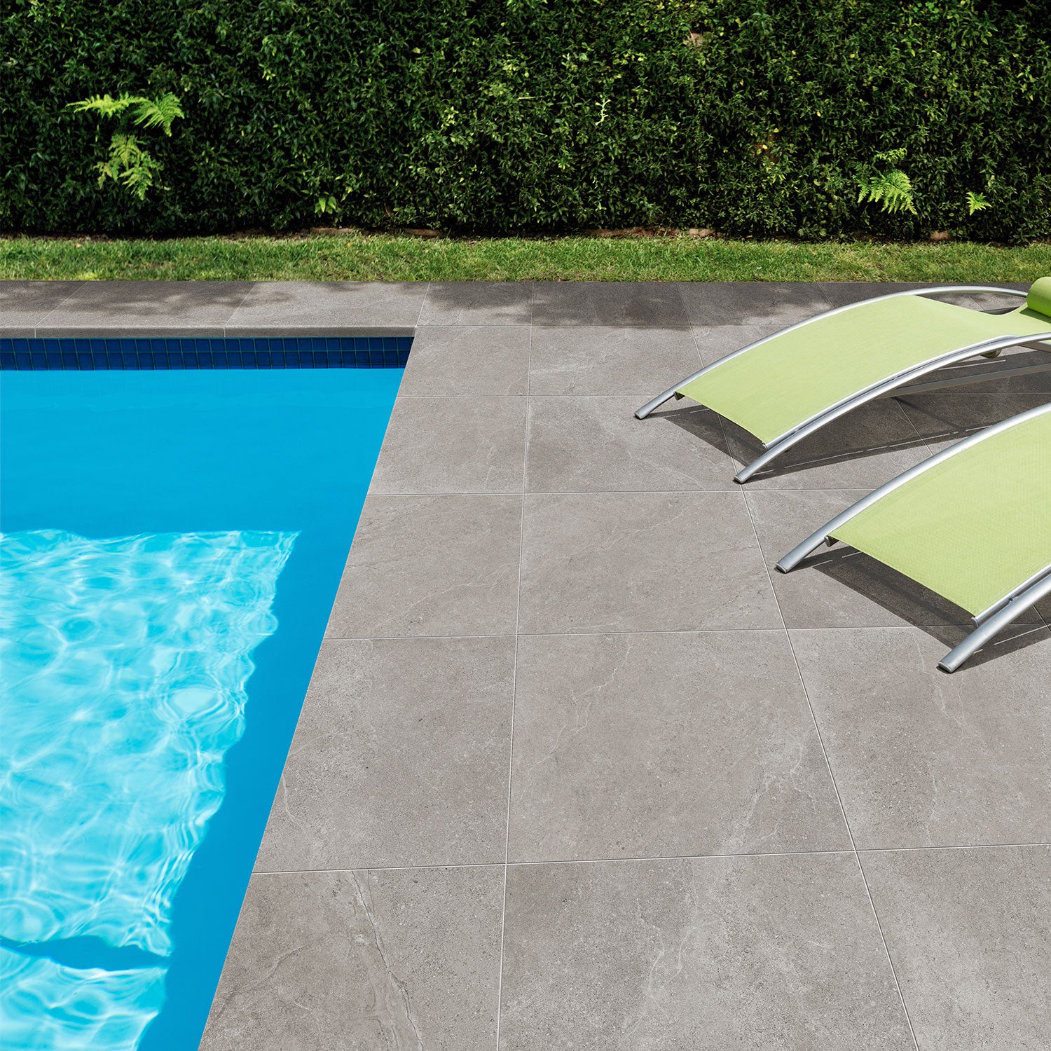 Magione Grey 400X600x20 Outdoor Porcelain Pencil Edge Bullnose (per piece)