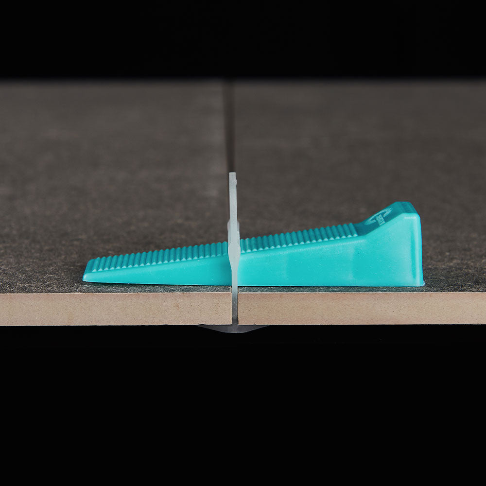 Tile Levelling Clips - 1.5mm for 11-20mm Tile Thickness - Bag of 100