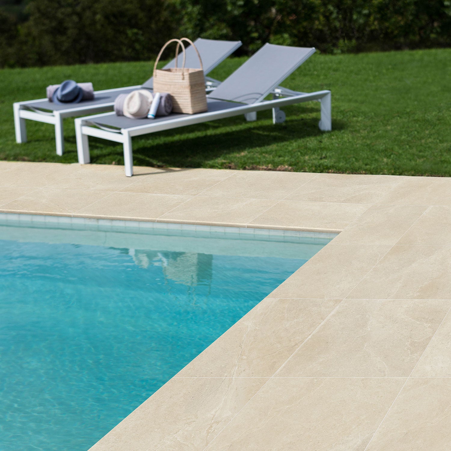 Magione Sand 400X600x20 Outdoor Porcelain Pencil Edge Bullnose (per piece)