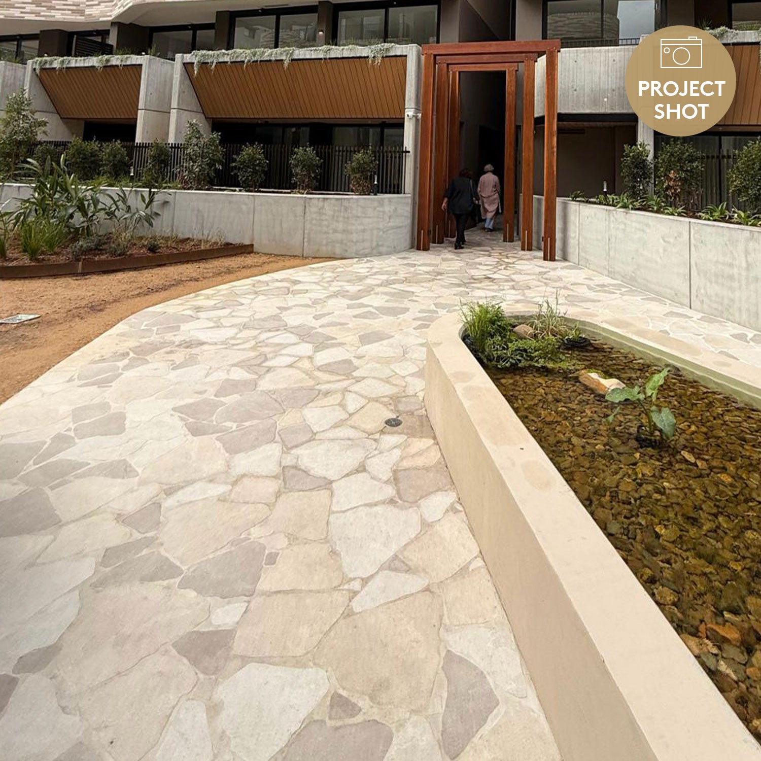 Noosa Rock Stone Look Crazy Paving Floor and Wall Cladding Tile
